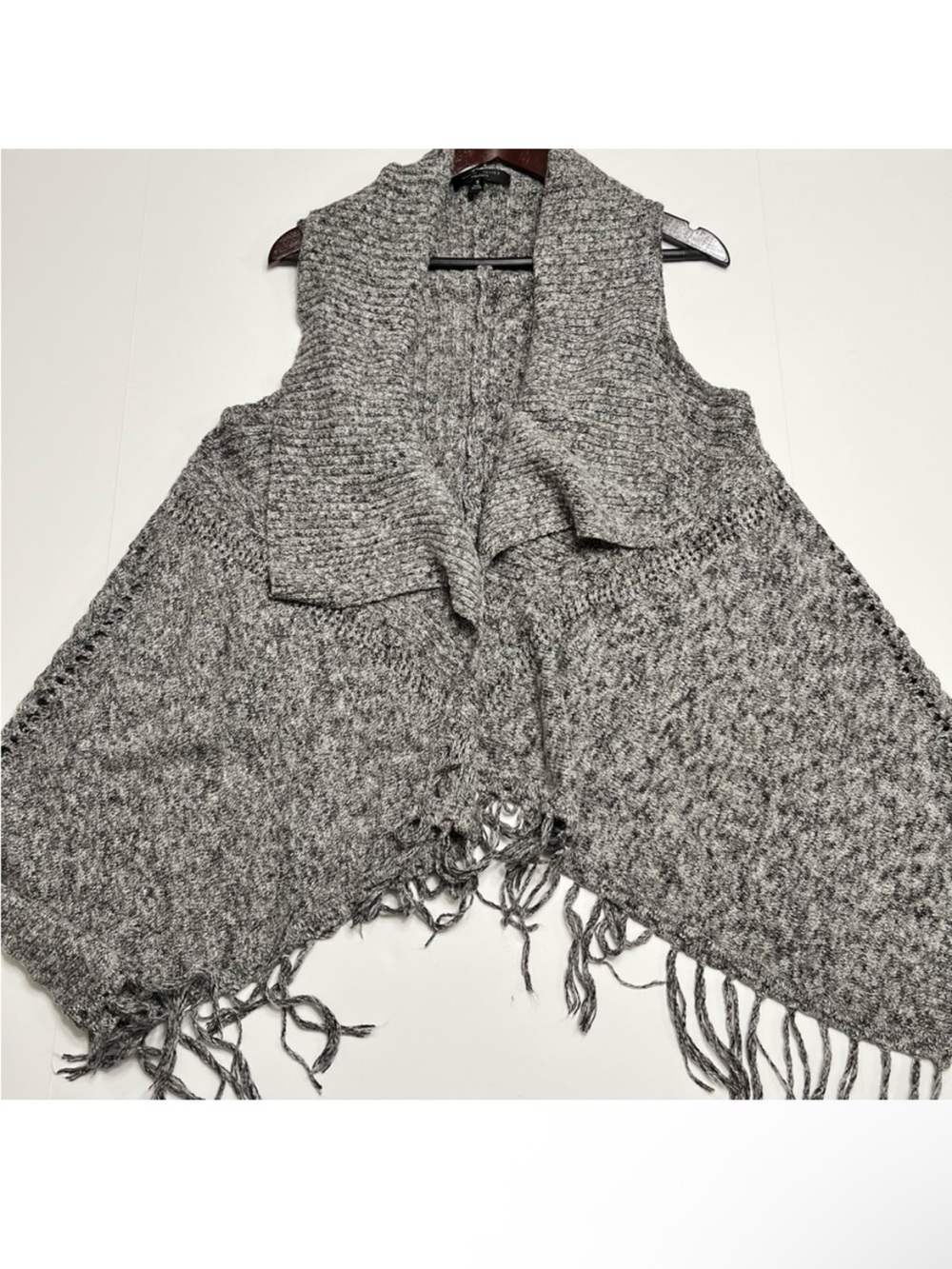 Romeo & Juliet Couture Gray Knit Open Front Sleeveless Drape Shawl Collar Vest S